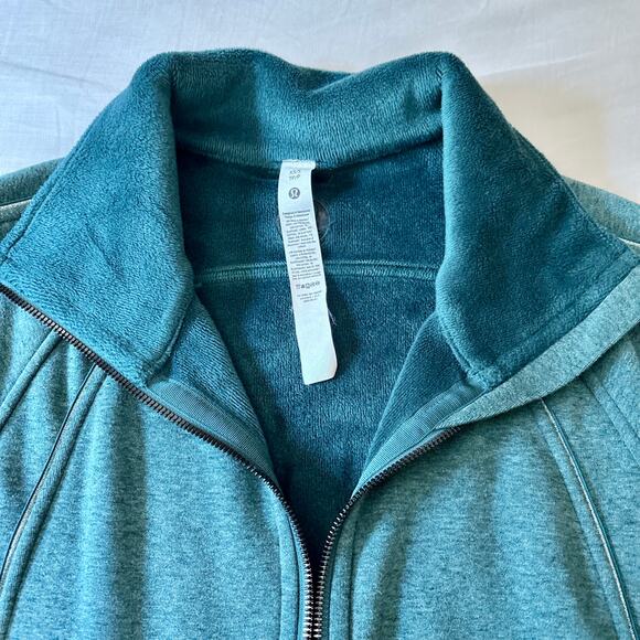 Lululemon Scuba Oversized Funnel Neck Zip Up Plush Green XS/S - Picture 5 of 9